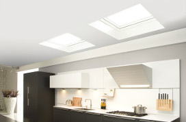 Flat roof skylights and hatches