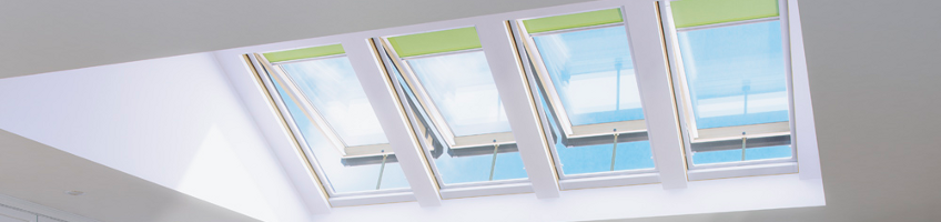 Premium Deck Mounted Electrically Operated Venting Skylight FVE