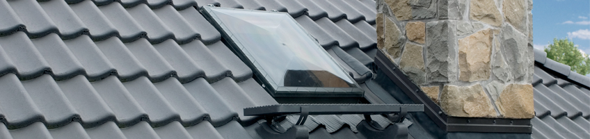 24-Inch x 38-Inch FAKRO FWU-L 69157 Egress Roof Window Left Opening